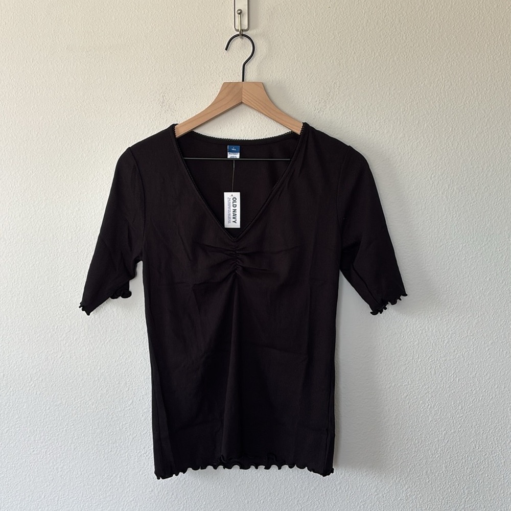 Old Navy Ruffle-Trim Ribbed Top - Picture 2 of 10